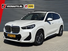 BMW X1 - sDrive18i M-Sport Pano/Harman Kardon/Camera/Leder