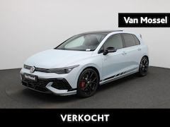 Volkswagen Golf - 2.0 TSI GTI Clubsport 301 PK | Panoramadak | Head-Updisplay | LED Matrix | Dynamic Chassis