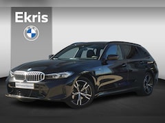 BMW 3-serie Touring - 330e M Sport | Trekhaak / HIFI / Comfort Pak / Dodehoek Detectie / Stuurwielverwarming / 1