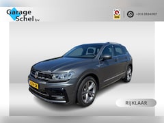 Volkswagen Tiguan - 2.0 TSI 4Motion R-Line - Pano - Trekhaak - Navi - Camera - Stoelverwarming - Rijklaar