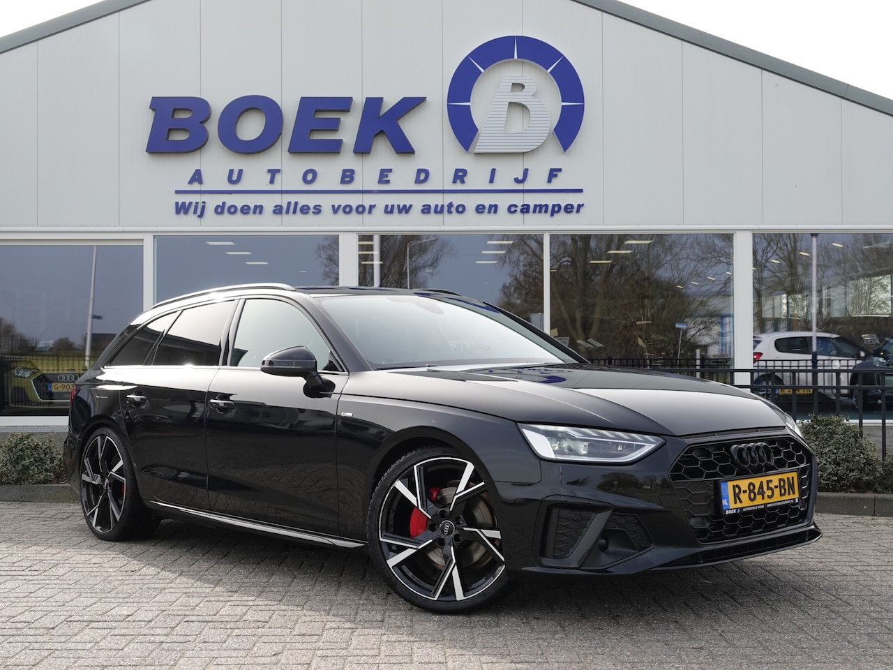 Audi A4 Avant - 40 TFSI 204PK S-LINE Competition VIRTUAL | H-LEER | ACC | ECC | NAVI - AutoWereld.nl