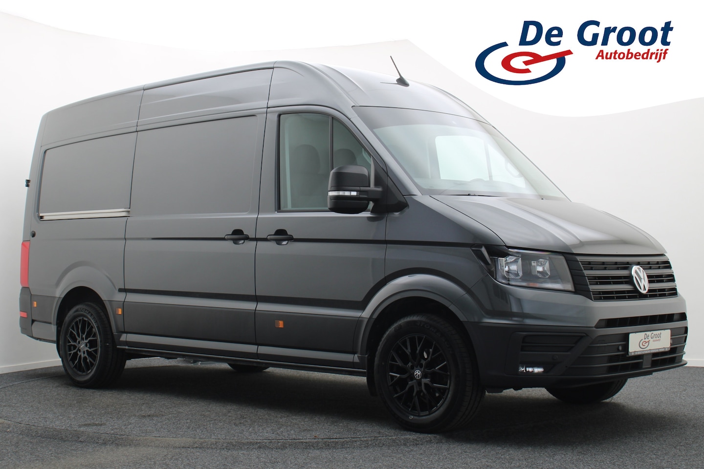 Volkswagen Crafter - 35 2.0 TDI L3H3 177pk DSG Comfortline 3-Zits, Camera, Trekhaak, Apple Carplay, Cruise, PDC - AutoWereld.nl