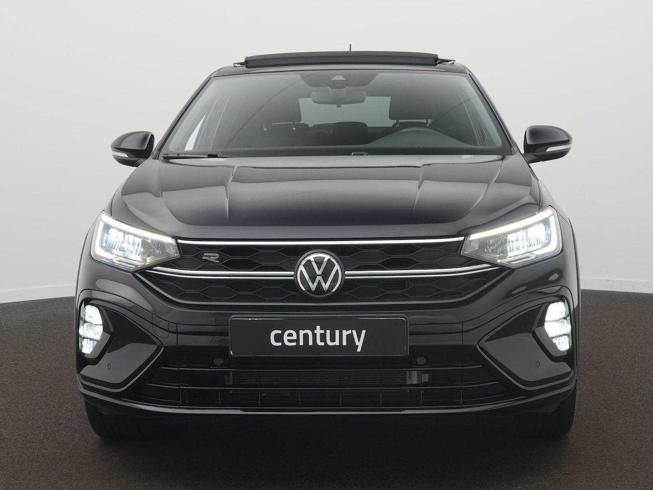 Volkswagen Taigo - 1.0 TSI R-Line Business Panoramaschuif-kanteldak - LED - Climatronic - PDC - Apple Carplay - AutoWereld.nl