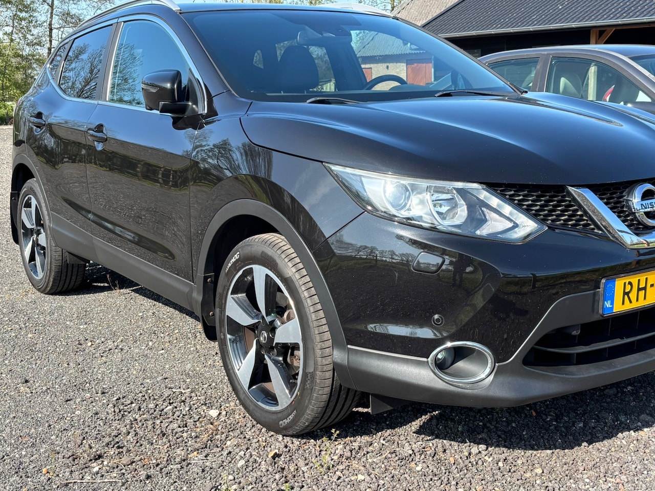 Nissan Qashqai - 1.2 Tekna 17" PANODAK. CAMERA. NAVI. hele luxe uitvoering. - AutoWereld.nl
