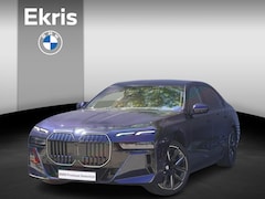 BMW 7-serie - 750e xDrive M Sportpakket Pro | Integral Active Steering | Glazen panoramadak Sky Lounge |