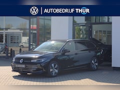 Volkswagen Passat Variant - 1.5 eHybrid OPF DSG Business trekhaak head up winterpakket stoel en stuurwiel verwarming e