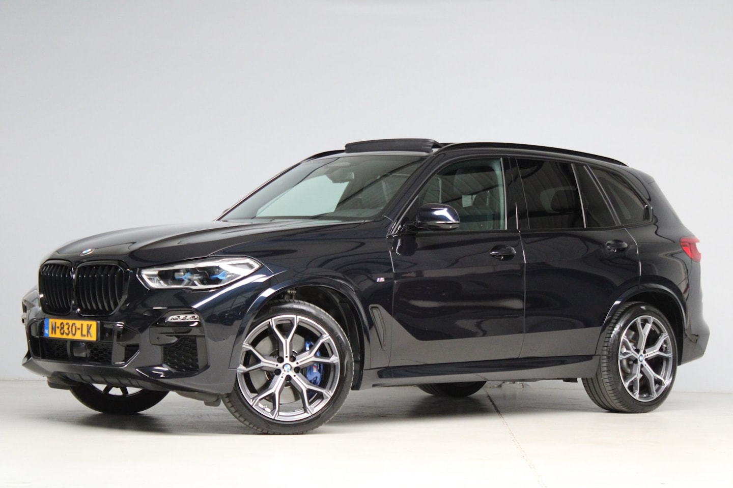 BMW X5 - XDrive40i High Executive | panoramadak | head-up | adap. cruise | elek. tekhaak | laser le - AutoWereld.nl