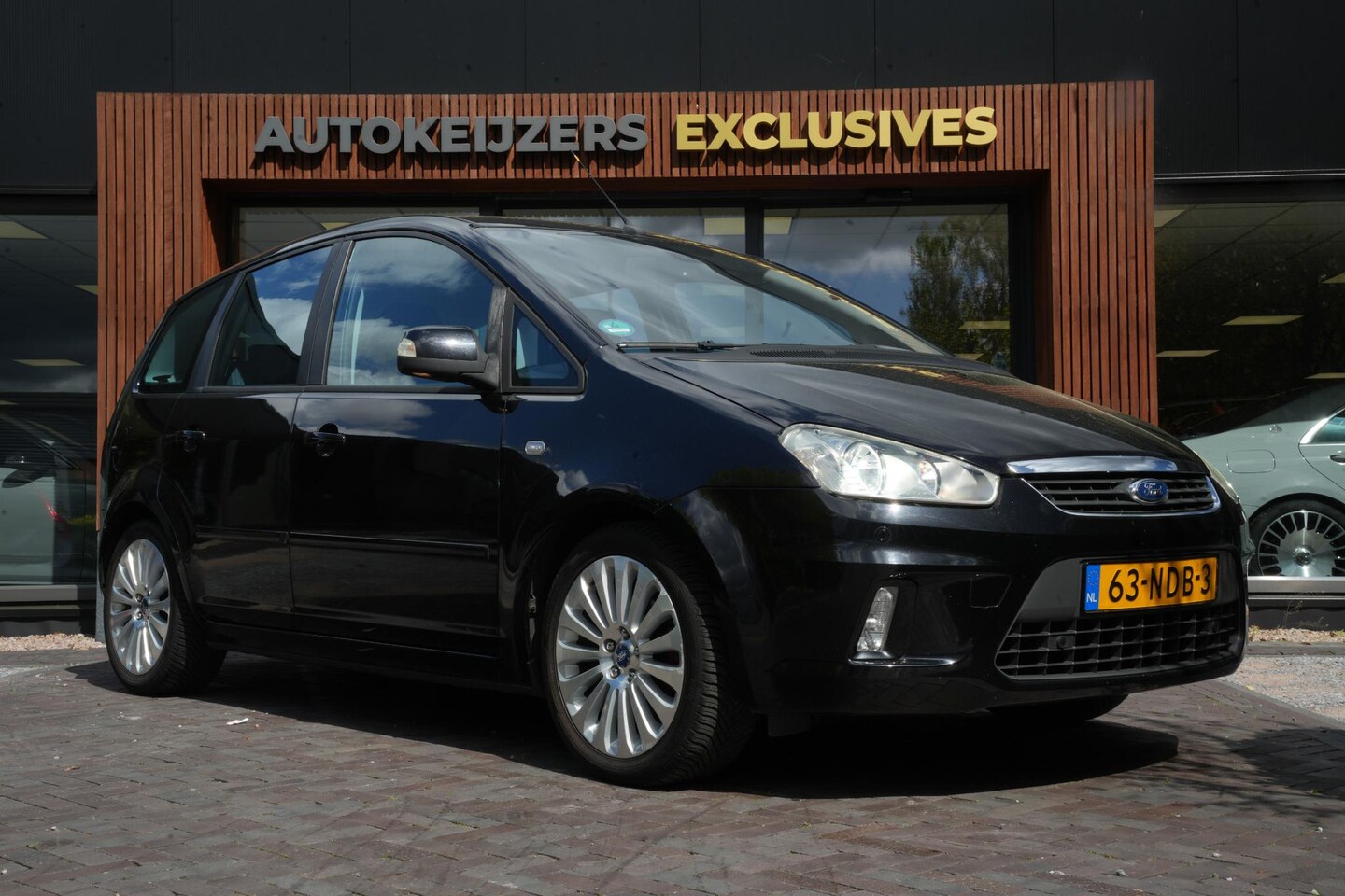 Ford C-Max - 1.8-16V Limited Airco DAB+ Parkeersensoren voor en achter Mistlampen 17"L.M. - AutoWereld.nl