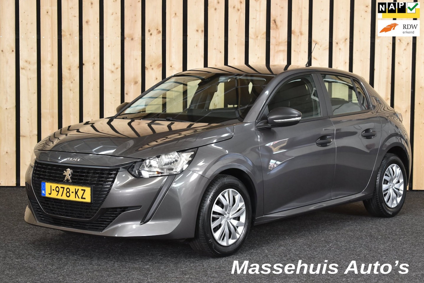 Peugeot 208 - 1.2 PureTech CarPlay 44dkm Airco Cruise 5-drs NL-auto Nwe APK - AutoWereld.nl