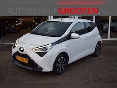 Toyota Aygo - 1.0 VVT-i x-first//Camera//Carplay