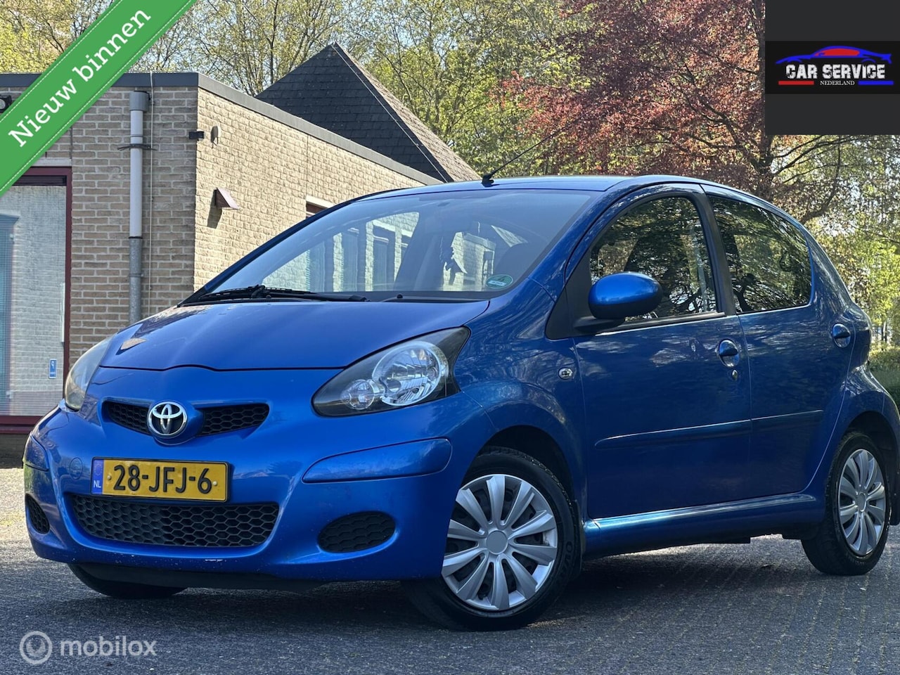Toyota Aygo - 1.0-12V Dynamic Blue/NAP/NWE APK/AC/TOERENTELLER - AutoWereld.nl