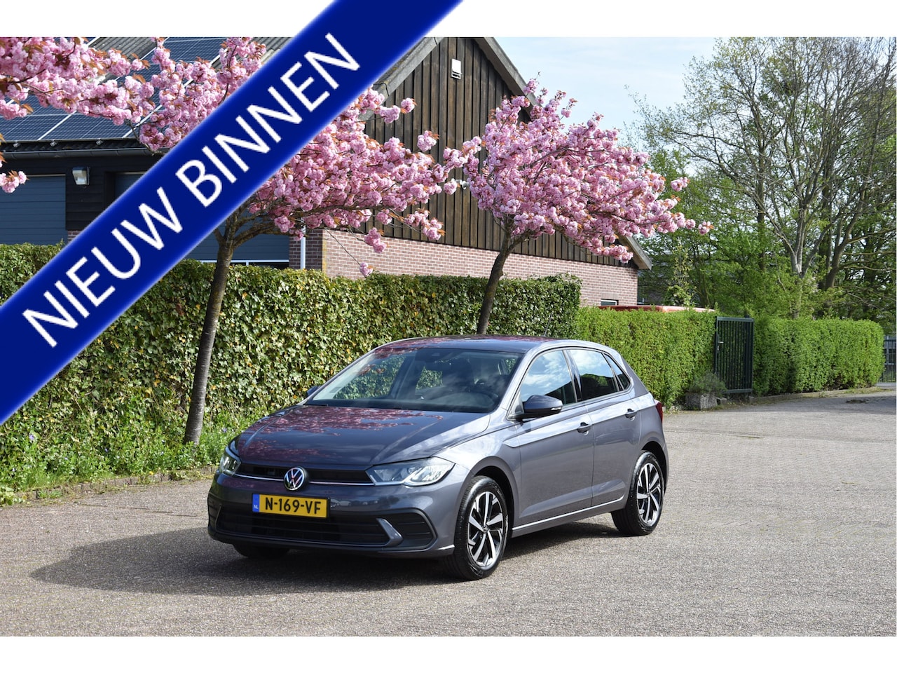 Volkswagen Polo - 1.0 TSI Life Nw model NAP Carplay PDC virtueel LED 1e eigenaar - AutoWereld.nl