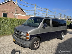 Chevrolet Express - USA camper 5.7