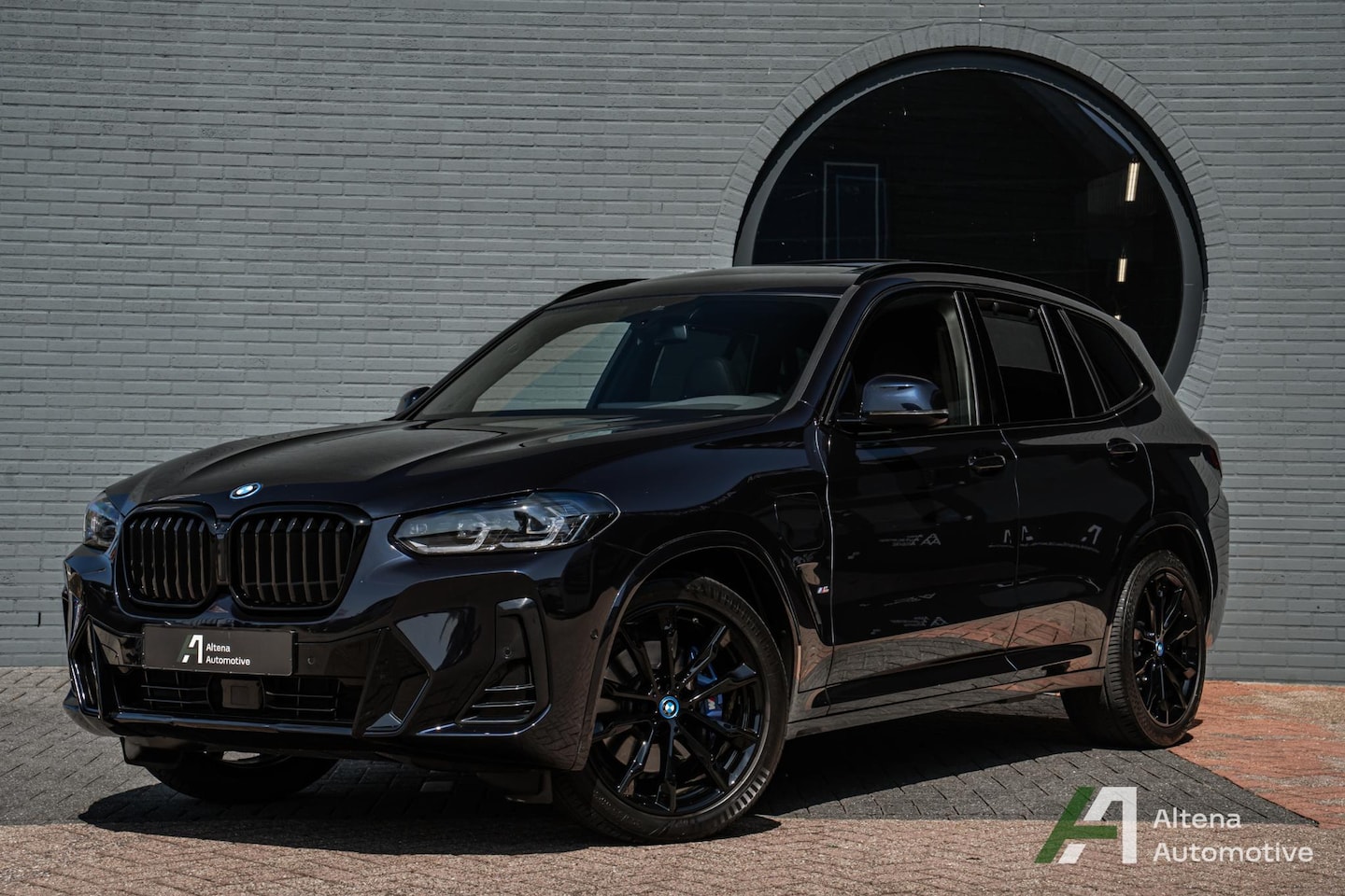 BMW X3 - xDrive30e High Executive M-sport, BTW, M-sport stoelen, harman kardon, panoramadak - AutoWereld.nl