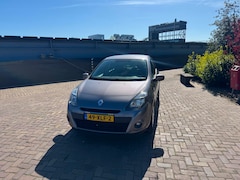 Renault Clio - 1.5 dCi Authentique
