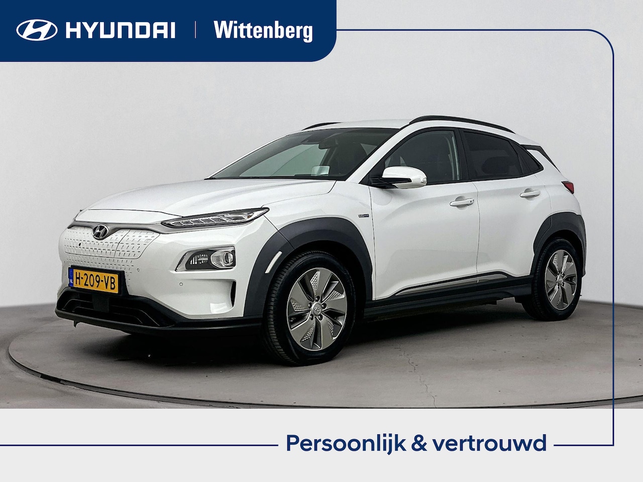 Hyundai Kona Electric - EV PREMIUM 64 kWh | 3- FASE | NAVI | CLIMA | ADAPT. CRUISE | CAMERA | HUD | LEDER | STUUR- - AutoWereld.nl