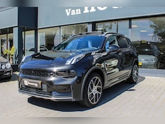 Lynk & Co 01 - 1.5 PANO NAVI 360 CAM ALL-BLACK