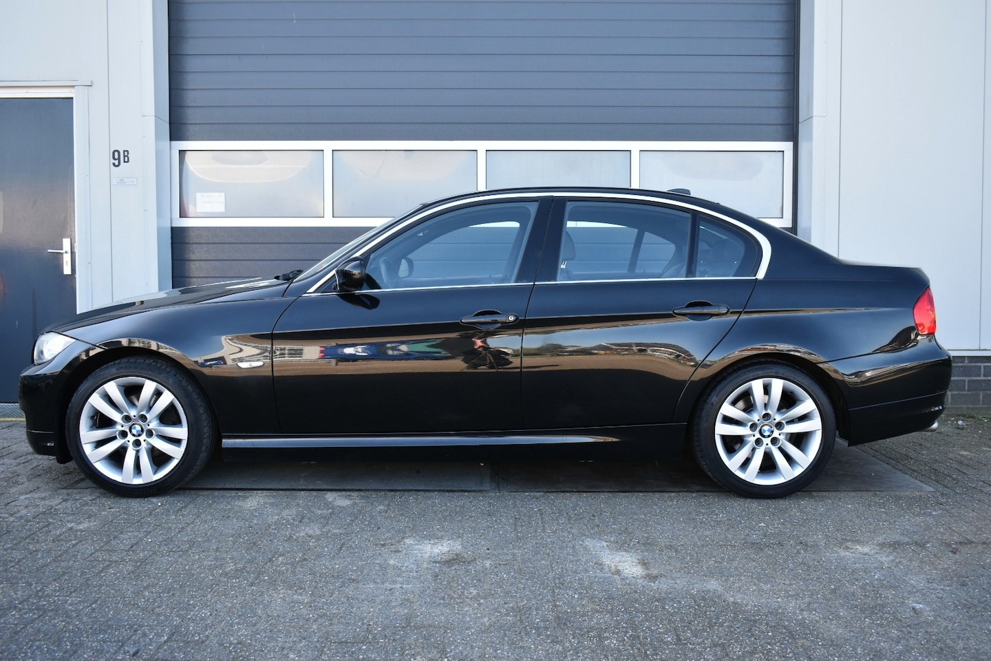 BMW 3-serie - 320i Luxury Line 320i Luxury Line - AutoWereld.nl