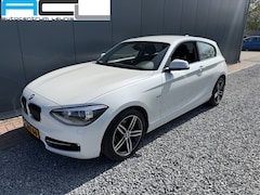 BMW 1-serie - 116i 136pk Executive Sportline 3-drs