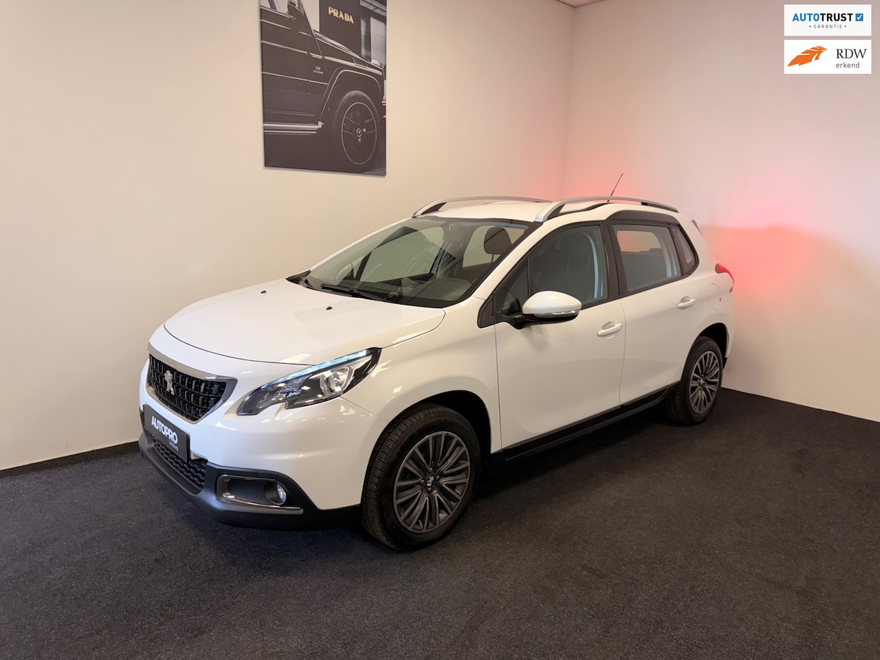 Peugeot 2008 - 1.2 PureTech Active Automaat - AutoWereld.nl