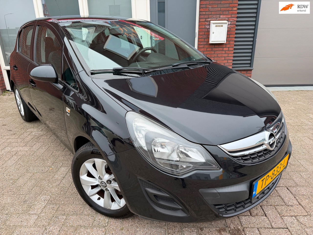 Opel Corsa - 1.2 EcoFlex Selection / Leder / Airco / Cruise / NAP / LM - AutoWereld.nl