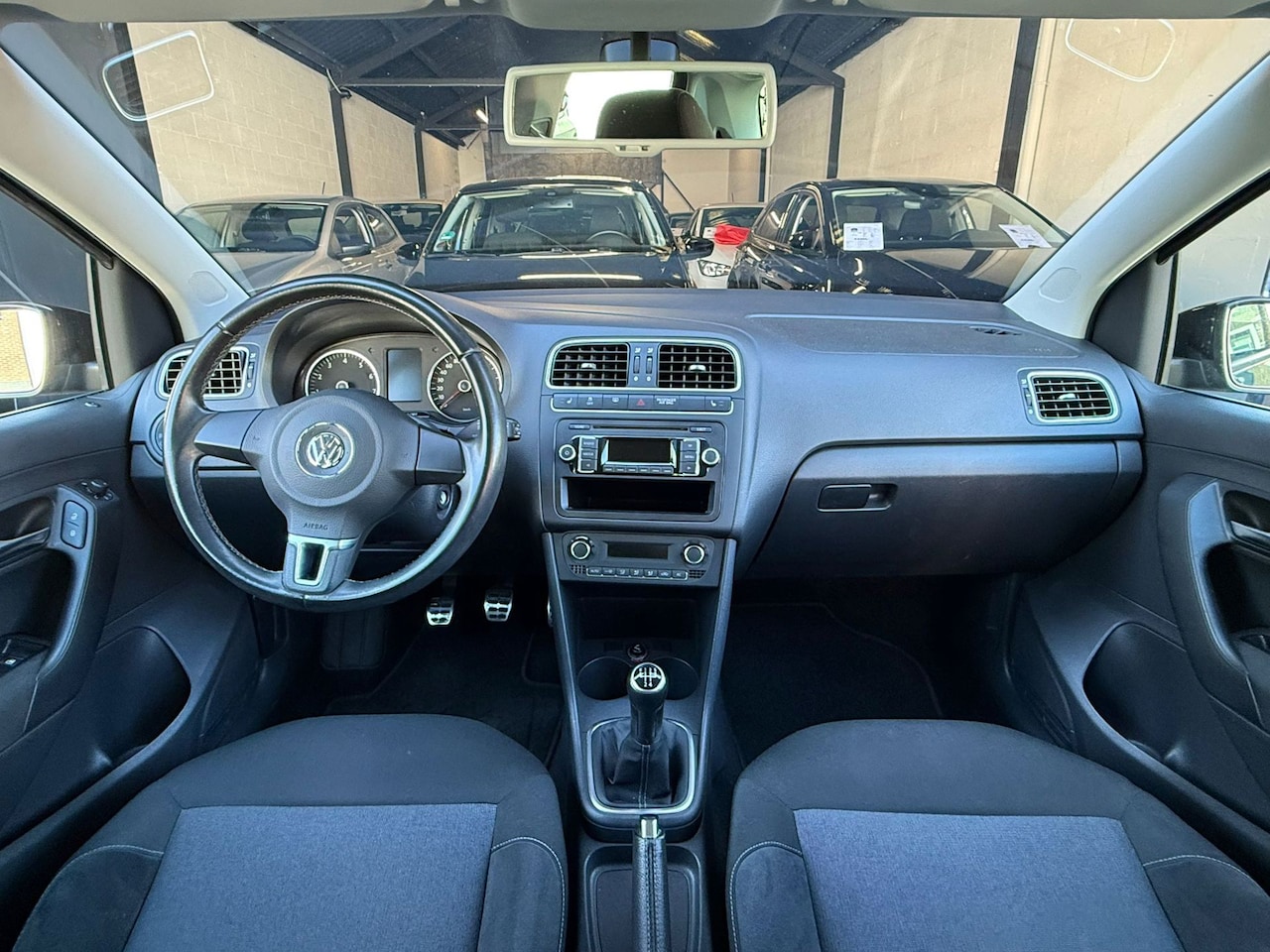 Volkswagen Polo - 1.4-16V Highline Stoelverw | Cruise Control 2011 - AutoWereld.nl