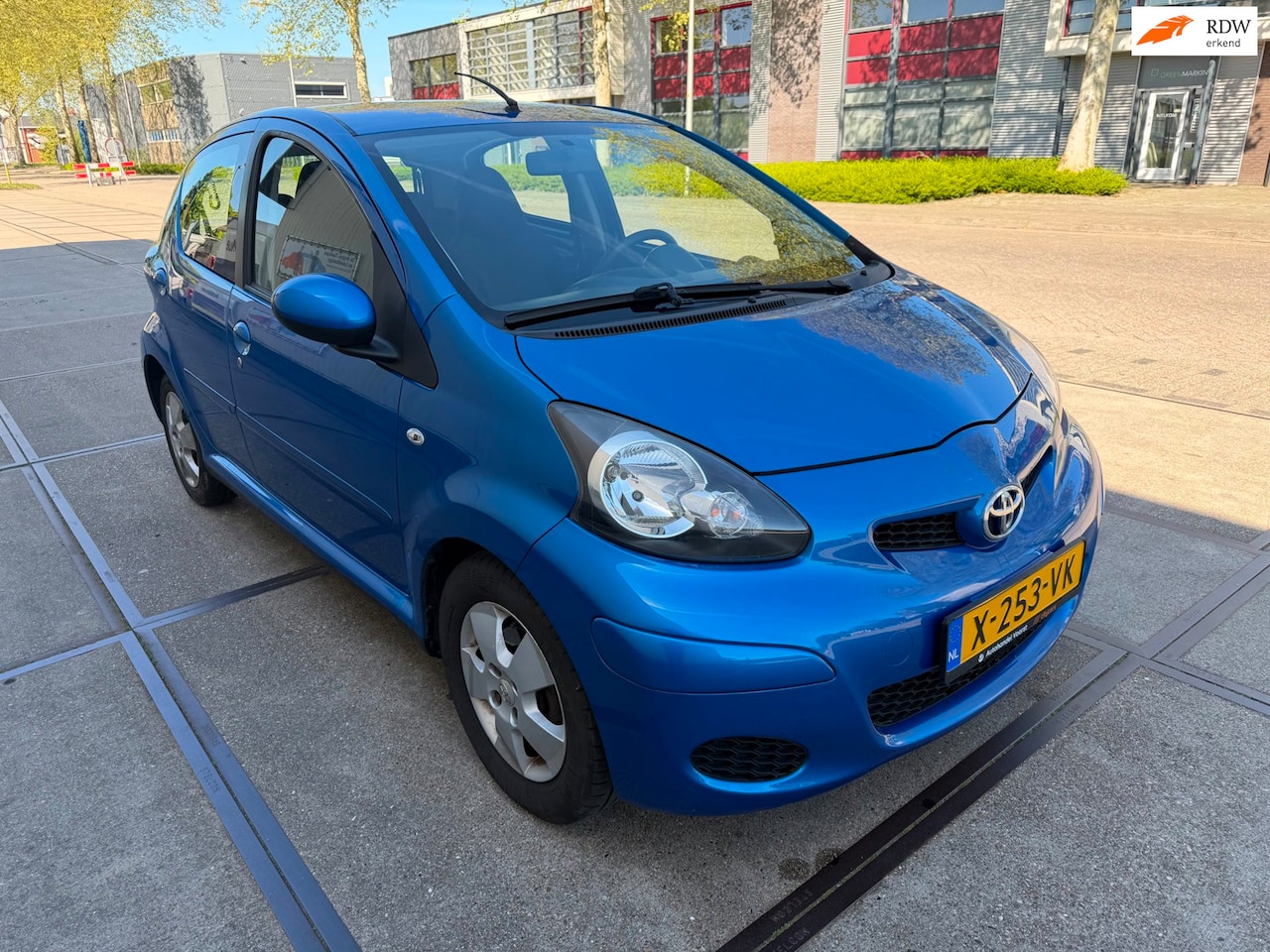 Toyota Aygo - 1.0-12V Access 1.0-12V Access nieuwe apk - AutoWereld.nl