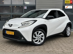 Toyota Aygo X - 1.0 VVT-i MT first | CarPlay | Camera | ACC