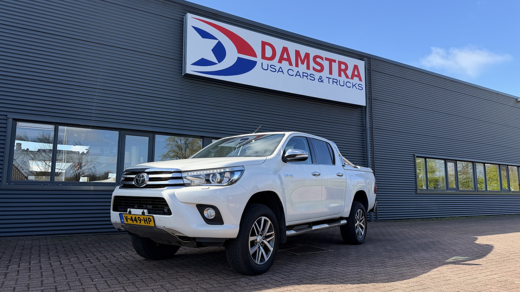 Toyota HiLux - 2.4 D-4D-F Double Cab Executive 2.4 D-4D-F Double Cab Executive - AutoWereld.nl