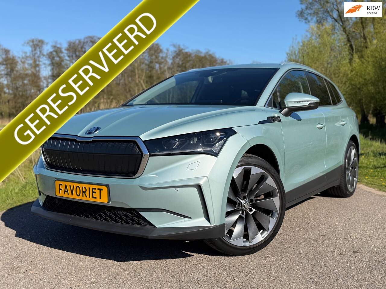 Skoda Enyaq iV - 80 First Edition High / BTW Auto / 94,35% SOH / Stoelverwarming voor + achter / Camera / T - AutoWereld.nl