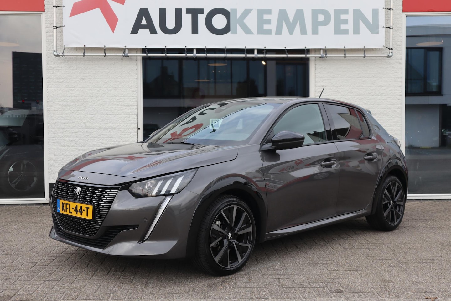 Peugeot 208 - 1.2 PURETECH GT 100PK CARPLAY|KEYLESS|CRUISE|NIEUWSTAAT! - AutoWereld.nl