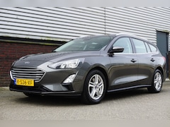 Ford Focus Wagon - 1.0 EcoB.125PK Hybrid Business/Trekhaak/Camera/ 1e Eigenaar
