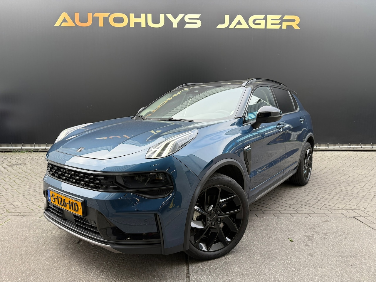 Lynk & Co 01 - 1.5 Pano 360 Memory Carplay Hybride Automaat - AutoWereld.nl