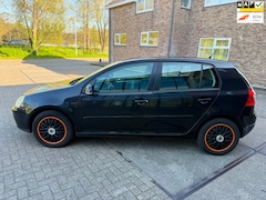 Volkswagen Golf - 1.6 FSI Optive 3 ((( nieuwe apk )))