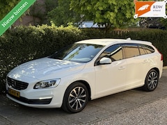 Volvo V60 - 1.5 T3 Polar+ l 2e eigenaar l Xenon l Stoel verw