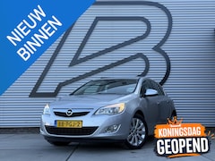 Opel Astra - 1.4 Turbo Cosmo 1e Eigenaar|Navi|Clima|Camera|Trekhaak|Cruise|N.A.P|APK tot 04-2027