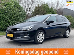 Opel Astra Sports Tourer - 1.4 Online Edition Achteruit camera*NAP*Cruise*Clima*Parkeersensoren*Nieuwe APK