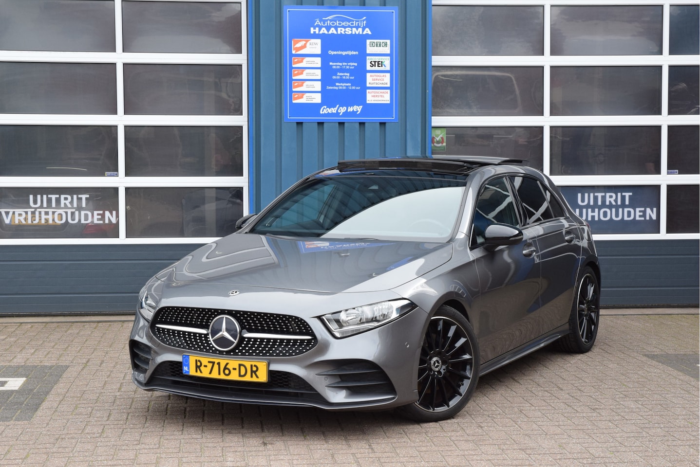 Mercedes-Benz A-klasse - 220 4MATIC Premium Plus Panoramadak Automaat - AutoWereld.nl