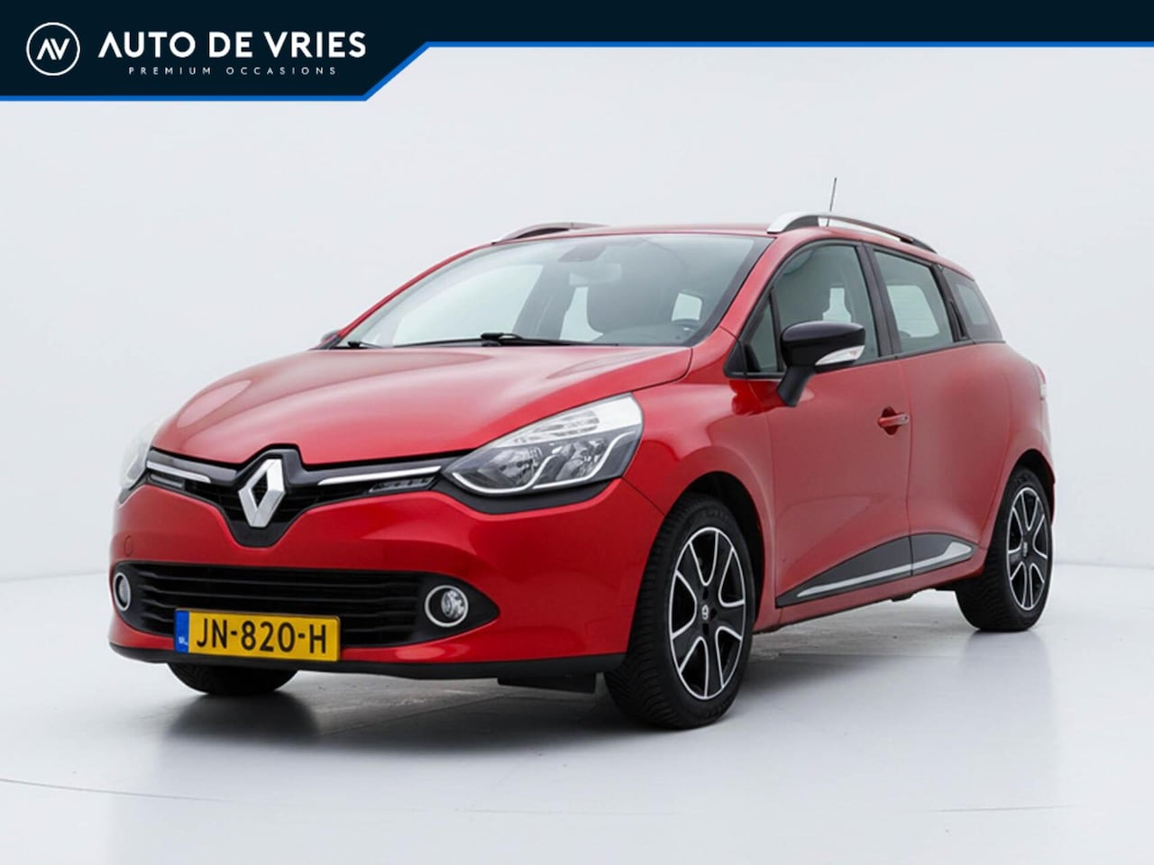 Renault Clio Estate - 0.9 90pk TCe Expression | Airco | Navigatie | Cruise control | 16" Velgen - AutoWereld.nl