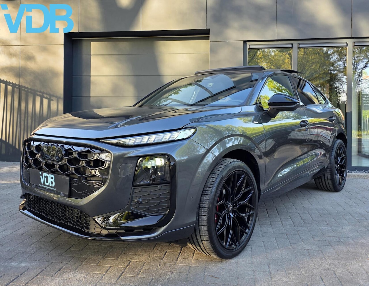 Audi Q3 Sportback - 35 TFSI S-LINE NIEUWSTE MODEL PANO SFEER - AutoWereld.nl