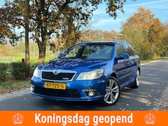 Skoda Octavia Combi - 2.0 TFSI VRS Cruise + Clima + Navi