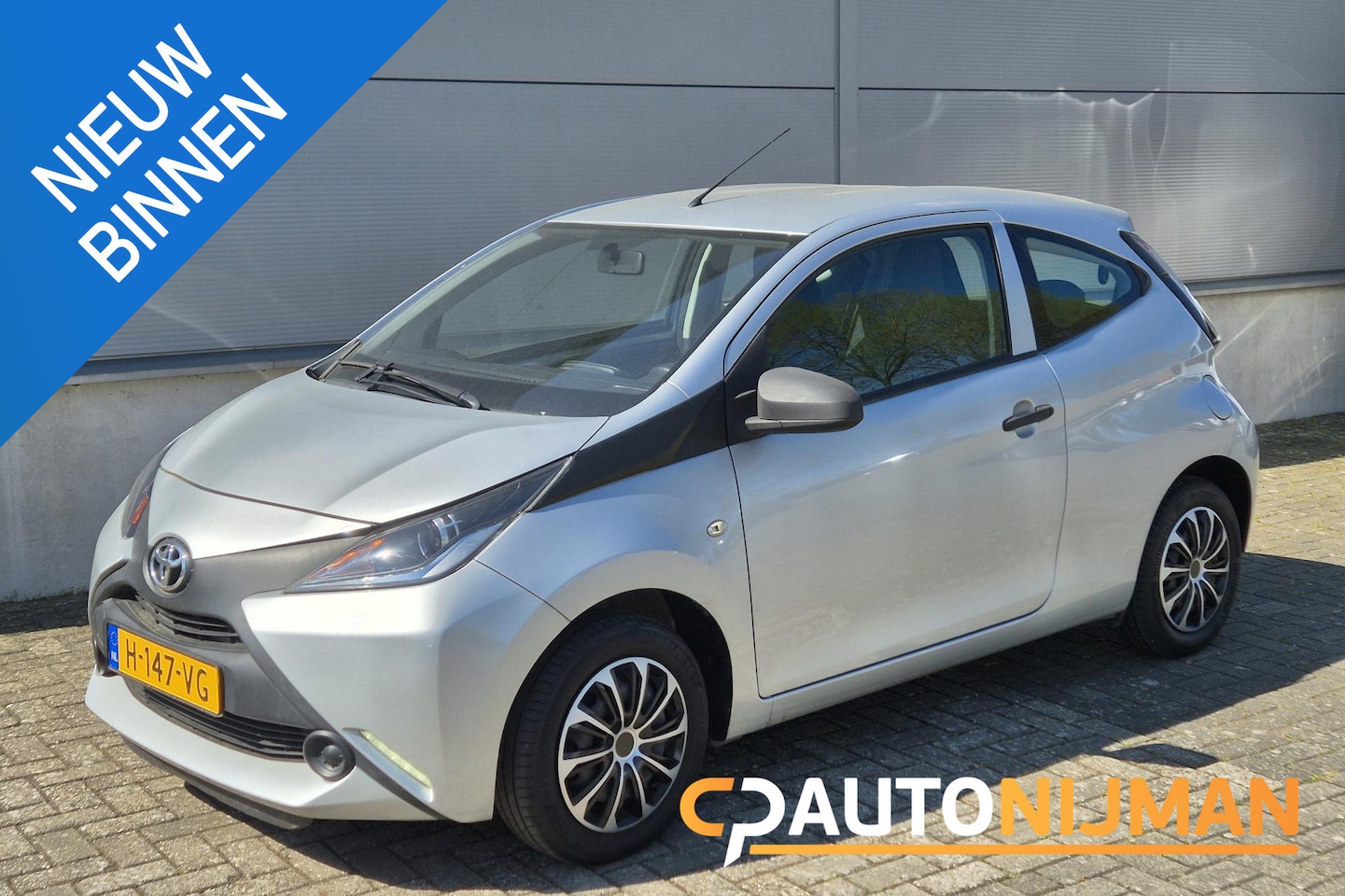 Toyota Aygo - 1.0 VVT-i x-now /Airco - AutoWereld.nl