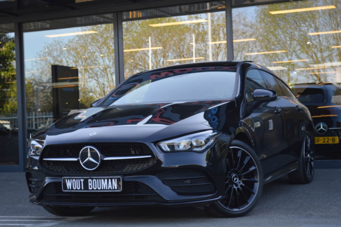 Mercedes-Benz CLA-klasse Shooting Brake - 250 e AMG Led Panorama Widescreen Sfeer Camera Trekh Augmented Pdc - AutoWereld.nl