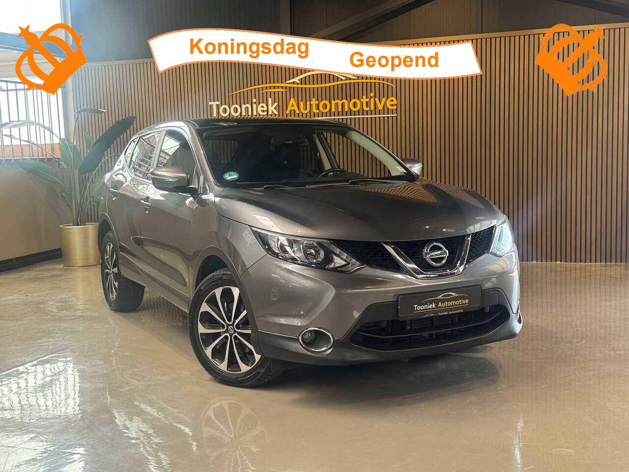 Nissan Qashqai - 1.6 dCi Connect Edition Diesel Automaat Panorama Navigatie , Lmv Cruise Control Airco - AutoWereld.nl
