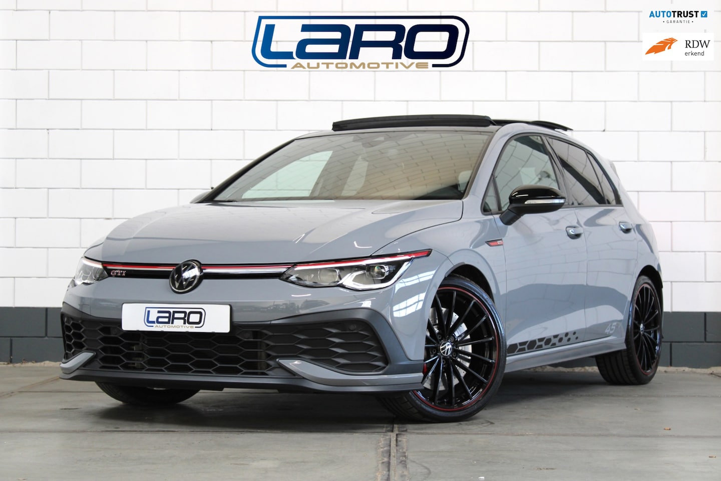 Volkswagen Golf - 2.0 TSI GTI Clubsport 45 Jahre | Pano AKRA H&K Matrix Fabrieksgarantie Camera Sfeer BTW Ca - AutoWereld.nl
