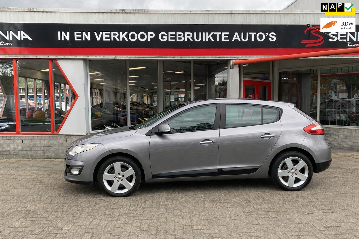 Renault Mégane - 1.4 TCe Dynamique - 5 drs - Navi - Inr Mog !! - AutoWereld.nl
