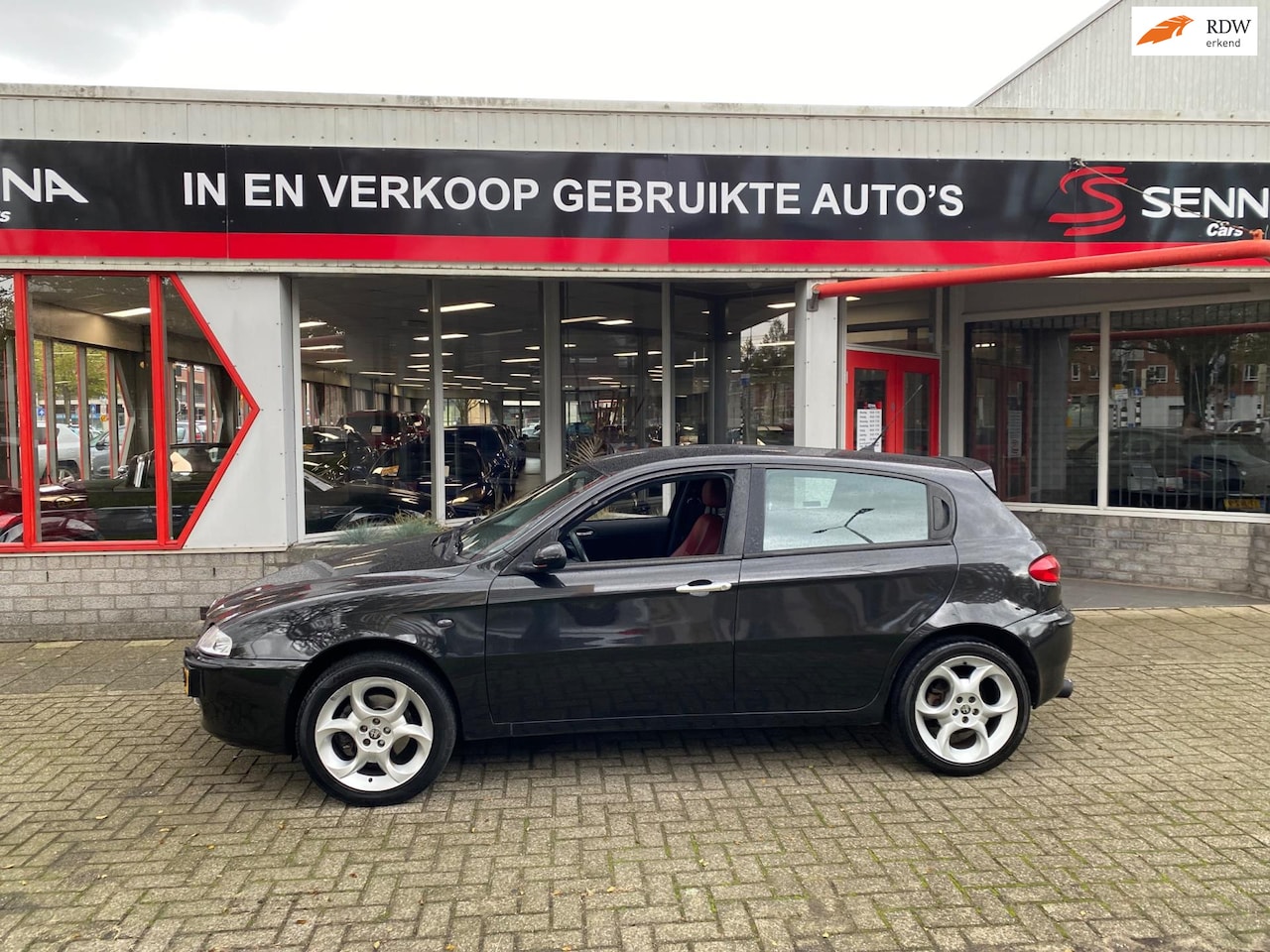 Alfa Romeo 147 - 2.0 T.Spark Edizione Esclusiva - LEES TEKST ! - AutoWereld.nl