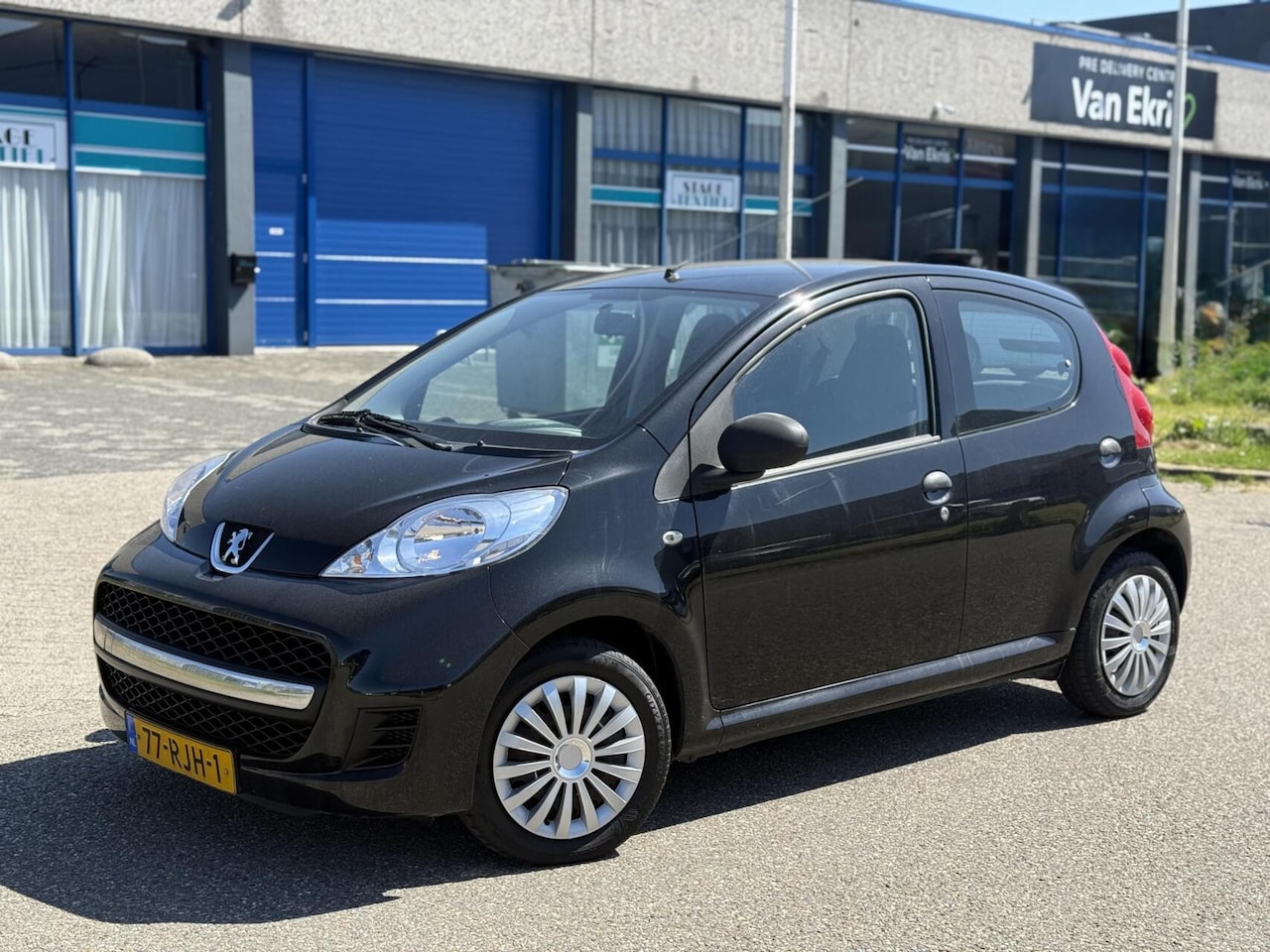 Peugeot 107 - 1.0-12V 2011 5-DRS Aux Radio/CD Zuinig Lage KM - AutoWereld.nl