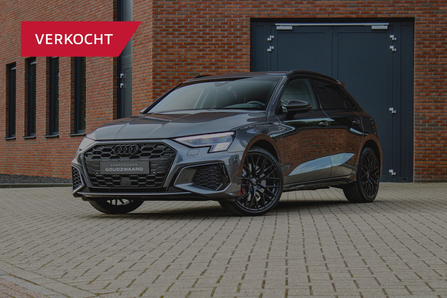 Audi A3 Sportback - 45 TFSI e S edition Competition | Carbon | B&O | Matrix | Sportstoelen | Camera - AutoWereld.nl
