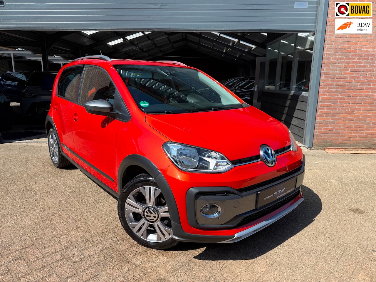 Volkswagen Up! - 1.0 TSI BMT CROSS-UP|CRUISE/PDC/*UNIEK*/NAVI-APP/KM 104995 - AutoWereld.nl